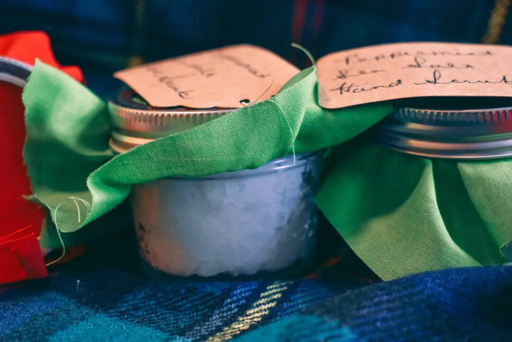 Homemade-Salt-Scrub7 - Cats & Coffee