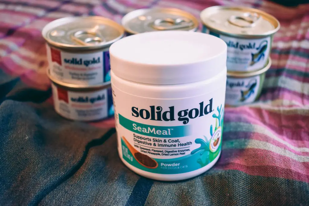 Solid-Gold-Product-Shots12 - Cats & Coffee Any cat owner will tell you, cats can be pretty picky. While I've been pretty lucky in this regard with my cats, there is a difference between foods they like, and foods they love. Solid Gold has regularly been in the love category. Solid Gold sent us some awesome cat foods to try, including three completely new flavors that they've never had before. Read about what the cats thought of the recipes and why I love feeding them Solid Gold cat food here!