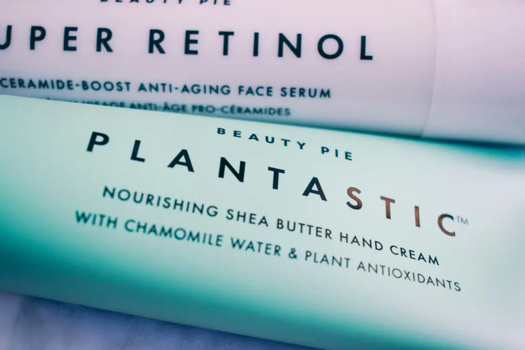 Beauty-Pie-January-2020-Reviews-by-Christine-Csencsitz-Cats-Coffee14-1 - Cats & Coffee New Beauty Pie Favorites by Christine Csencsitz - About six months ago, I wrote about my initial reactions to Beauty Pie’s subscription beauty brand. Since then, I’ve tried a number of other products by the brand and am definitely expanding my Beauty Pie favorites. Read about my latest finds and newest favorites here!