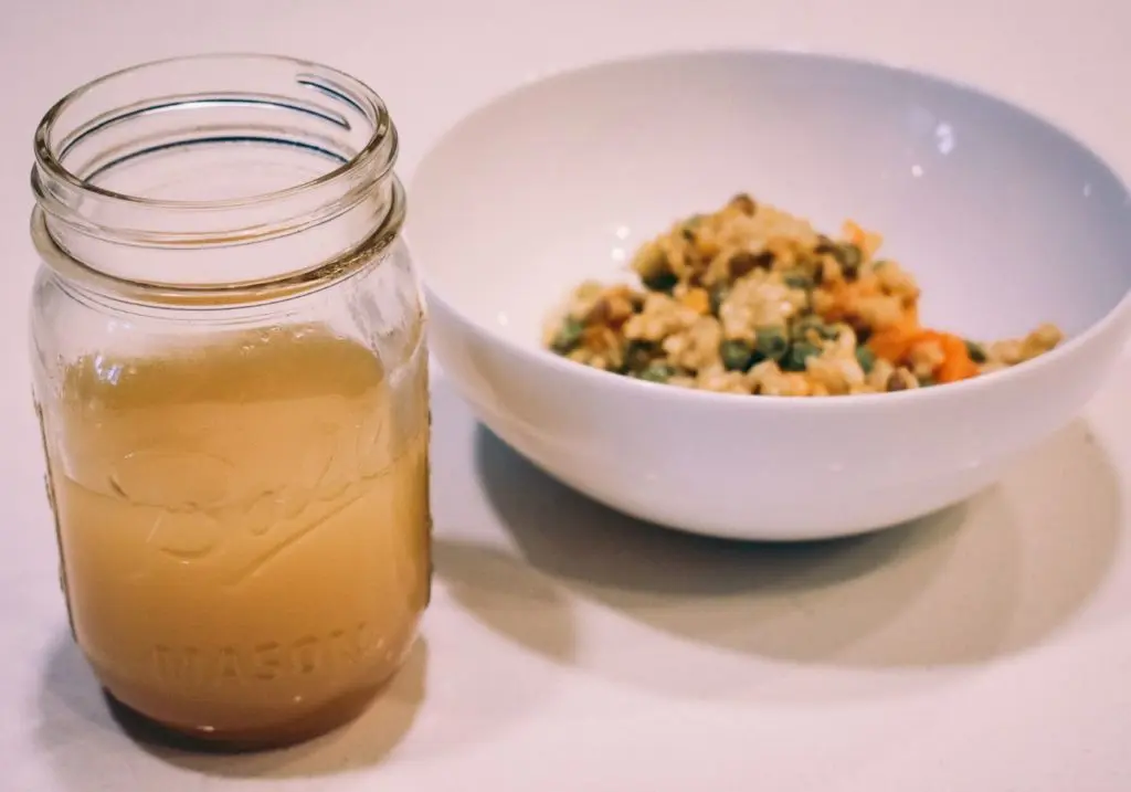 How to Make Your Own Vegetable Stock CP - Cats & Coffee How to Make Your Own Vegetable Stock