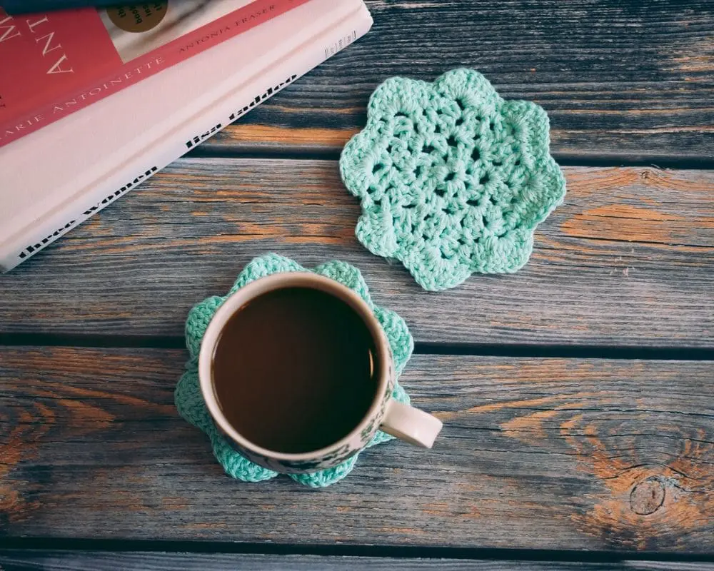 Colorful-Home-Accents-from-the-Critter-Crafting-Crochet-Shop4 - Cats & Coffee Critter Crafting crochet coasters