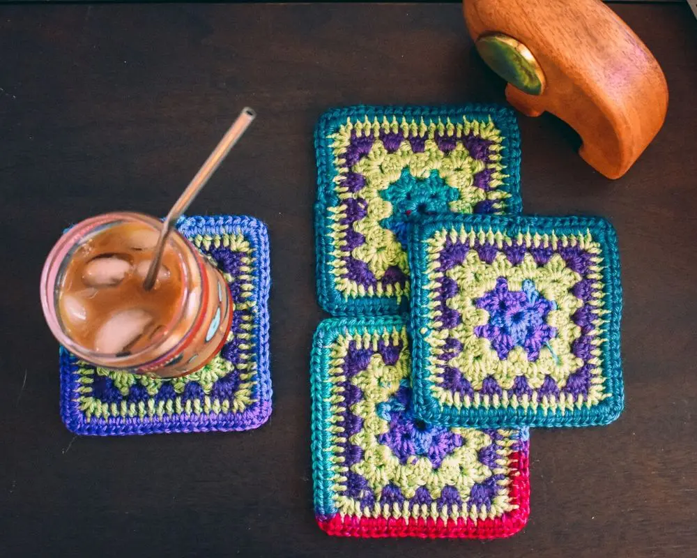 Colorful-Home-Accents-from-the-Critter-Crafting-Crochet-Shop5 - Cats & Coffee