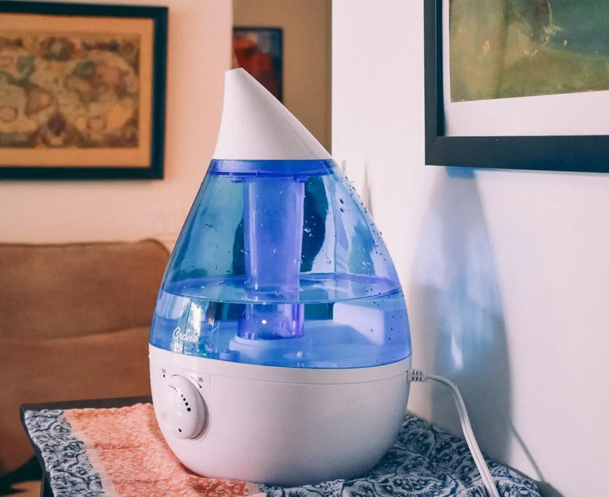 Why-I-Love-My-Humidifier5 - Cats & Coffee