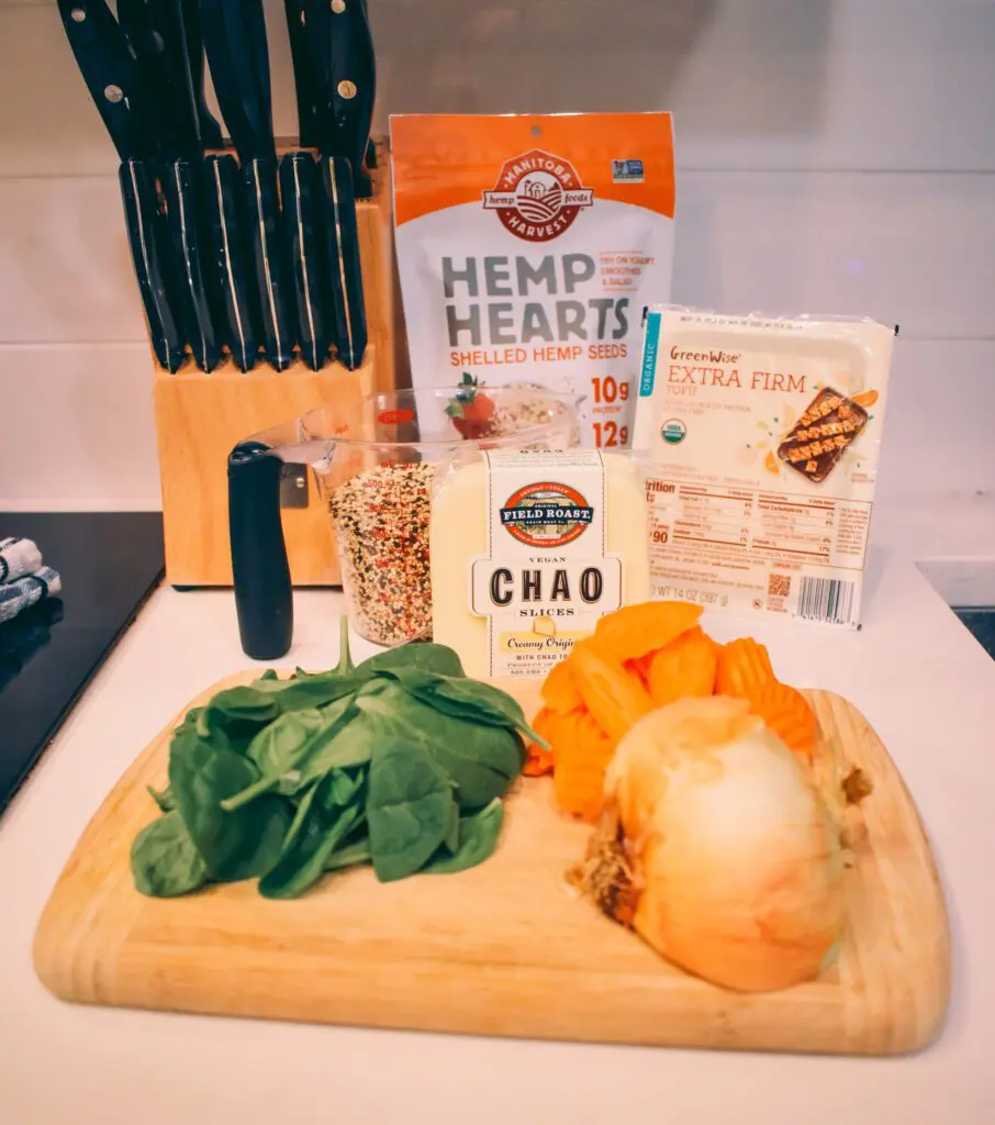 Quinoa-and-Tofu-Vegetable-Bowl9 - Cats & Coffee