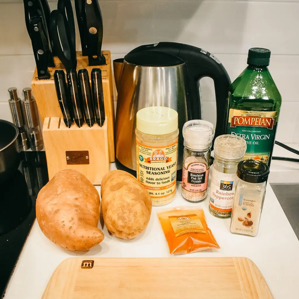 My-Simple-Sweet-Russet-Roasted-Potatoes-Recipe-Cats-Coffee-Plant-Based-Eating-and-Vegetarian-Recipes2 - Cats & Coffee