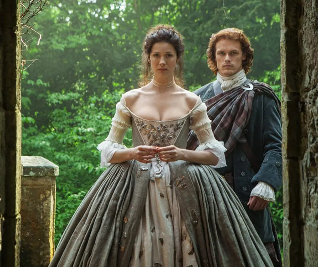 Explore Entertainment with Cats & Coffee: Book Reviews, Show Recommendations, & More - Cats & Coffee -Outlander - Cats & Coffee