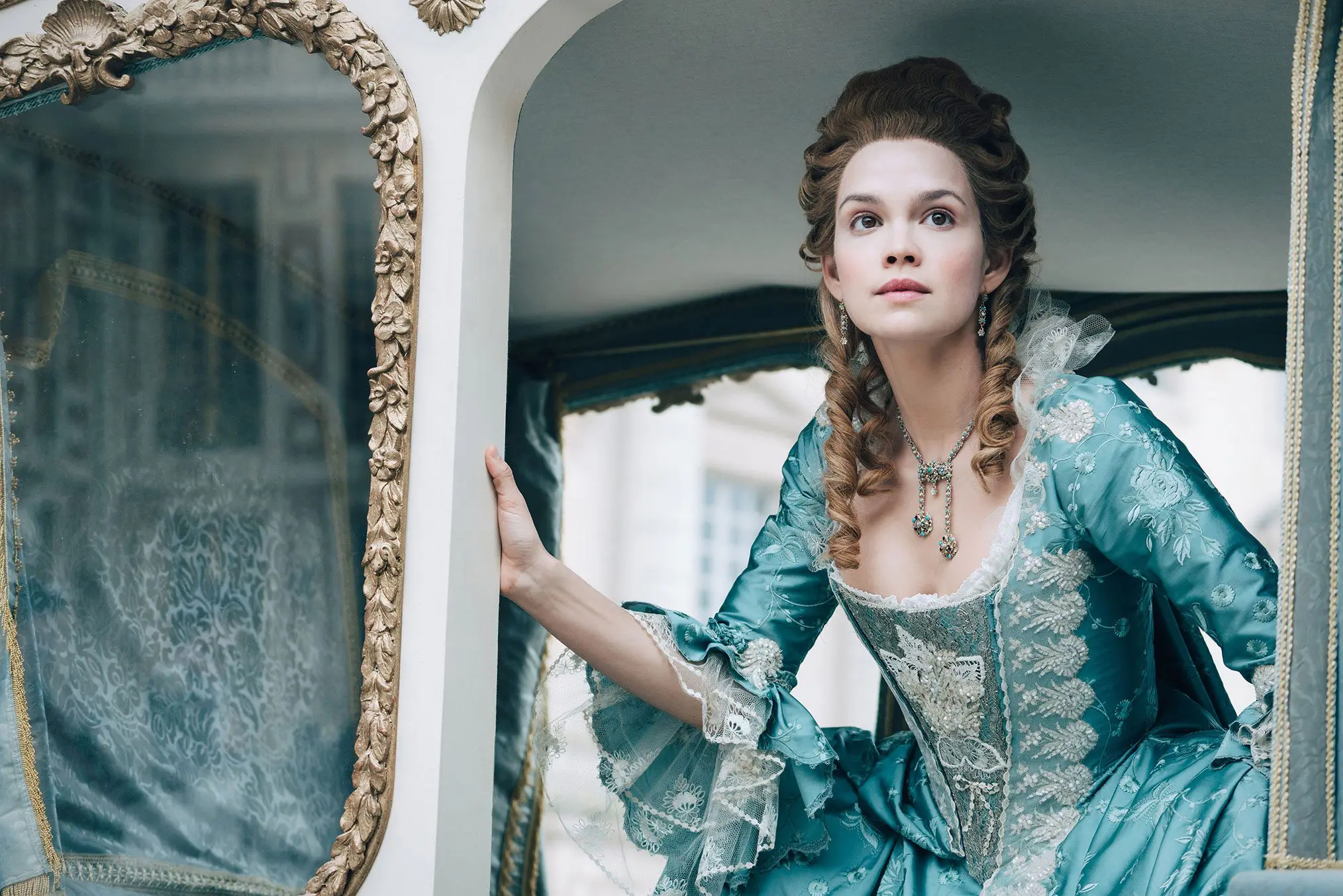 Maria-Antionette - Cats & Coffee Emilia Schüle in Marie Antoinette (Sunday, March 19, 10/9c, PBS)