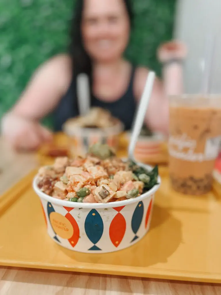 Pacific Counter: Fresh Fusion Food in Tampa 39 - Cats & Coffee Pacific Counter: Fresh Fusion Food in Tampa 13 - Tampa Bay Restaurants Guide