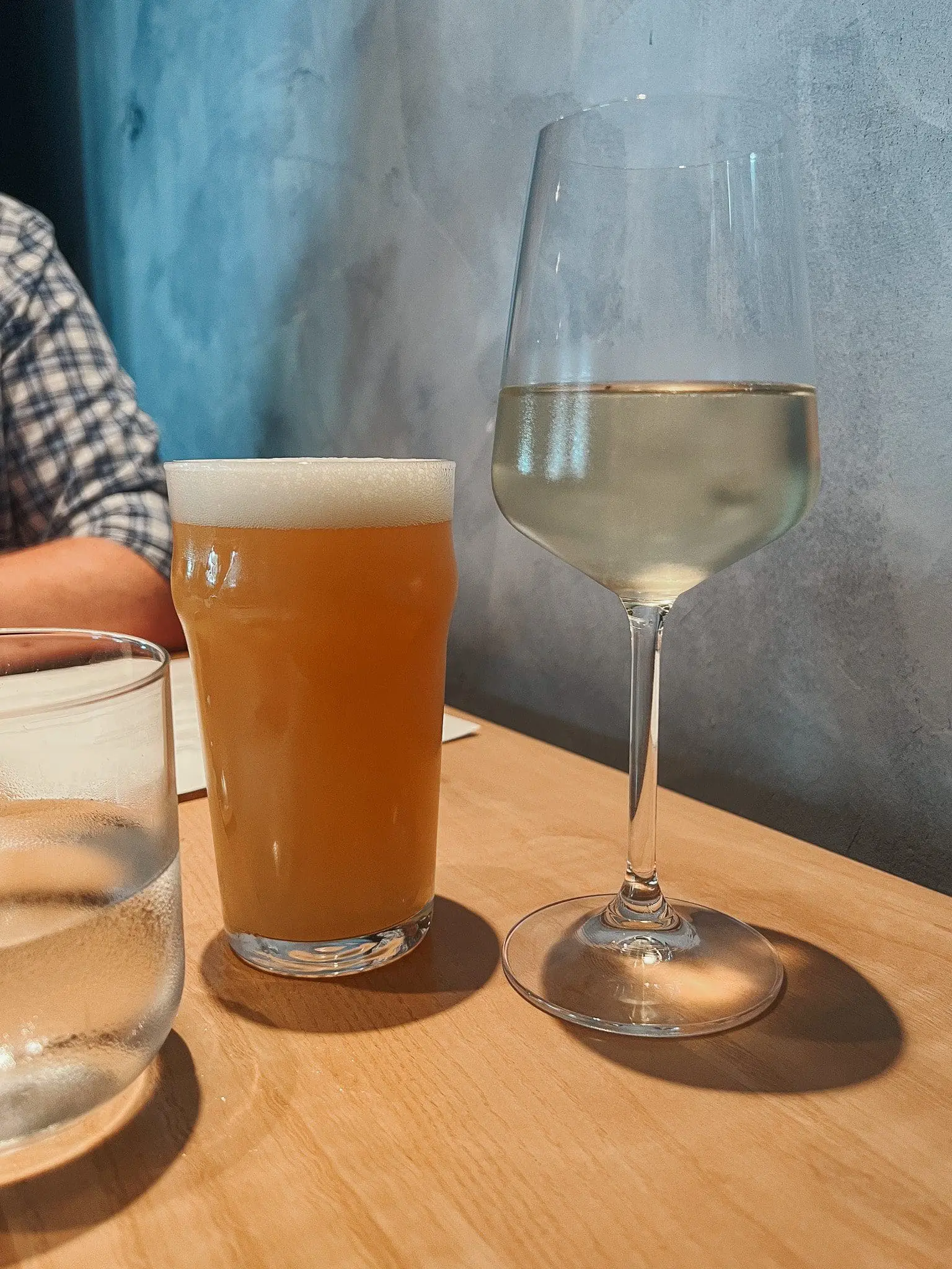 Rocca Tampa 2-min - Cats & Coffee Beer and wine from Rocca