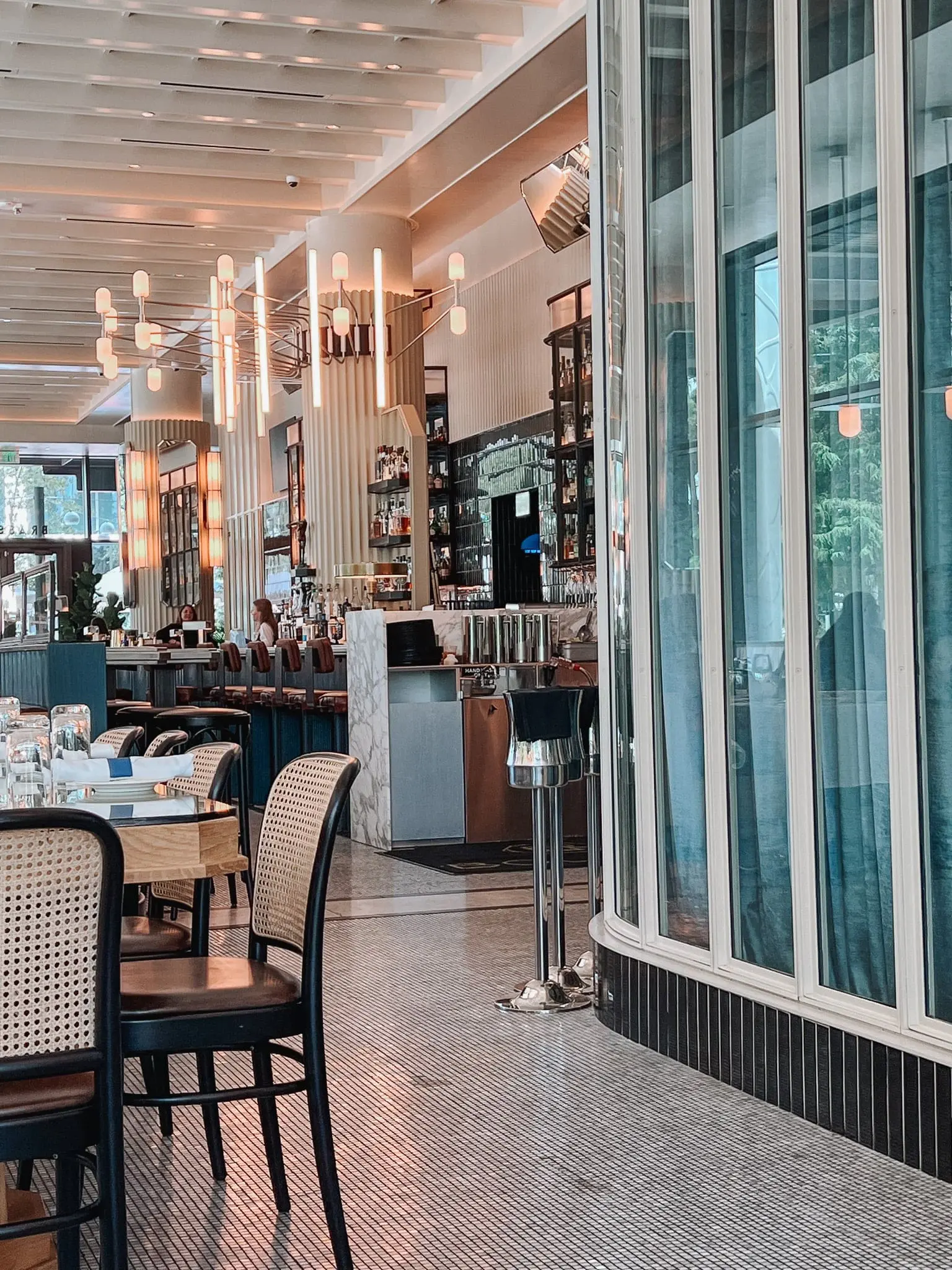 Boulon Brasserie & Bakery 4 - Cats & Coffee