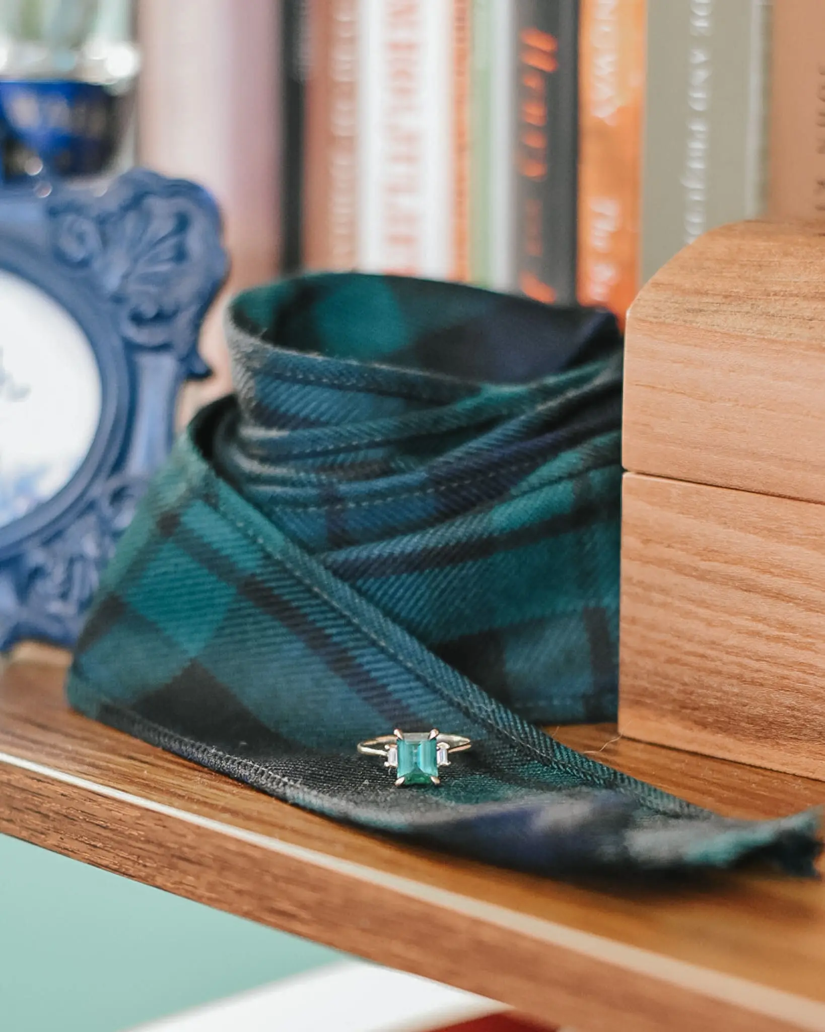 Green Ring & Black Watch Tartan - Cats & Coffee Green Ring & Black Watch Tartan