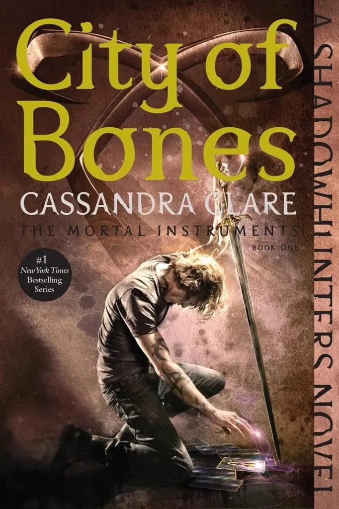 City of Bones by Cassandra Clare The Mortal Instruments Book 1 - Cats & Coffee City of Bones by Cassandra Clare (The Mortal Instruments Book 1)