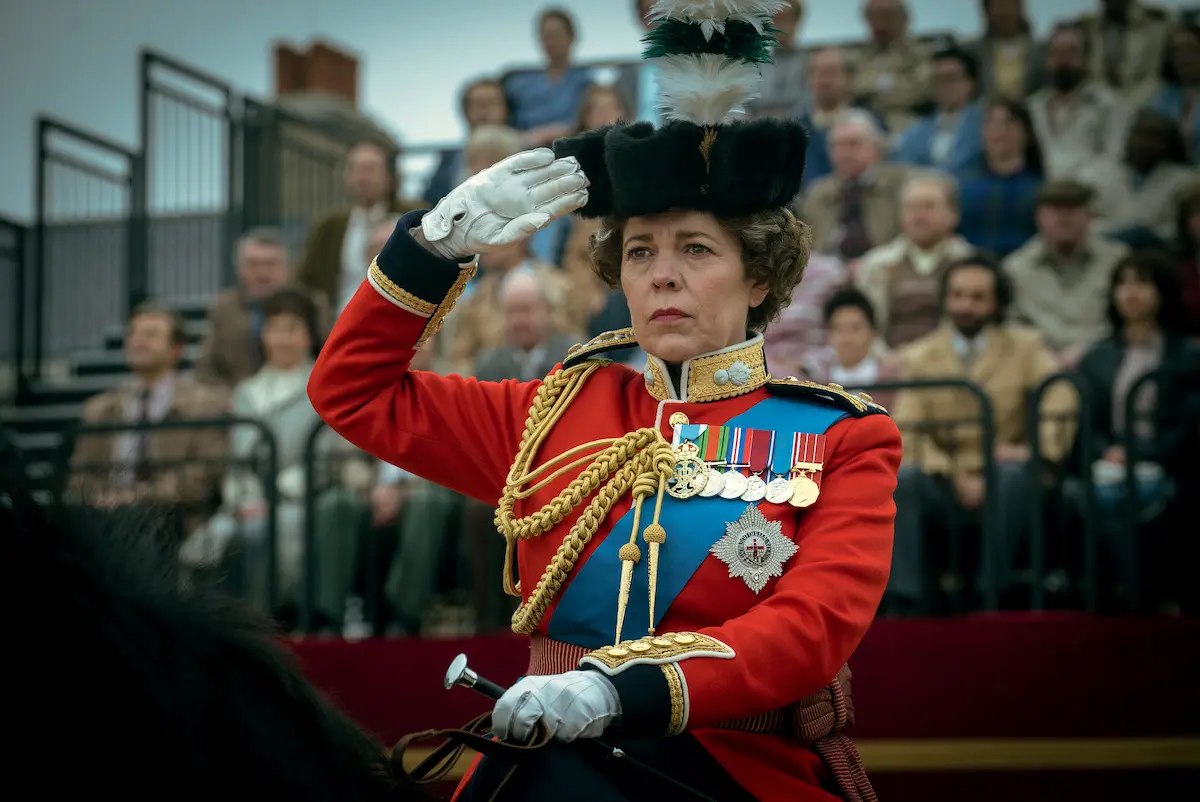 The Crown 2 - Cats & Coffee Olivia Coleman in the Crown