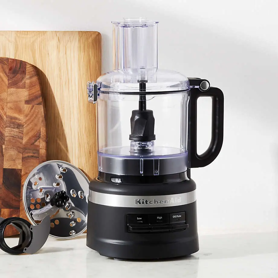Wedding Registry Ideas What to Put On Your Wedding Registry 9 - Cats & Coffee KitchenAid Food Processor