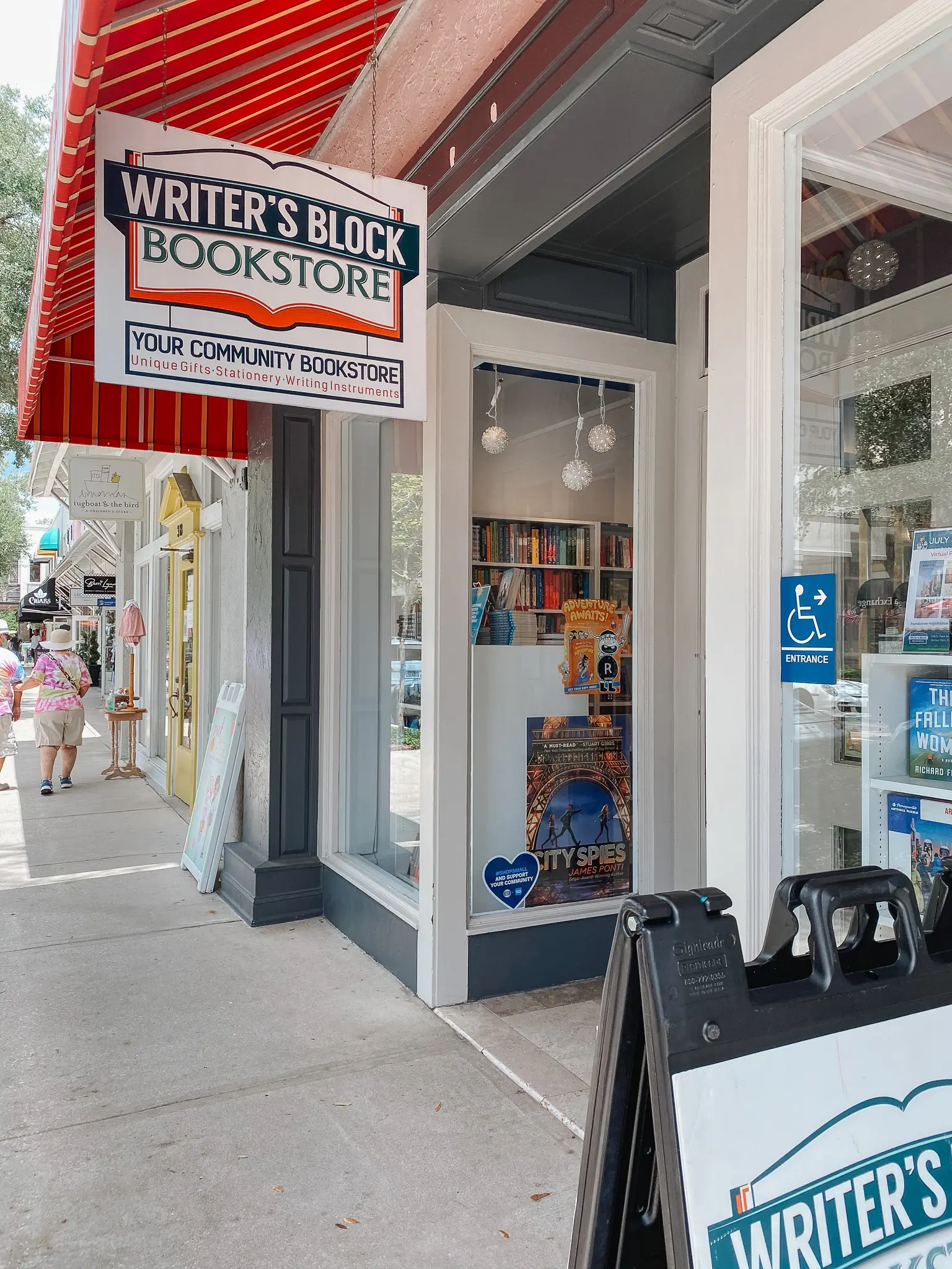 Writers Block Park Ave - Cats & Coffee Writers Block Park Ave