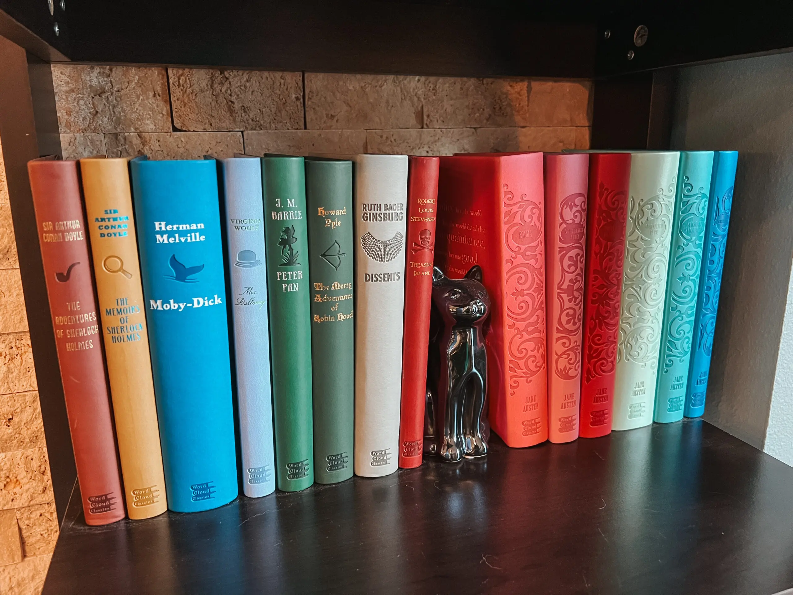 Little Home Luxury Books - Cats & Coffee Little Home Luxury Books