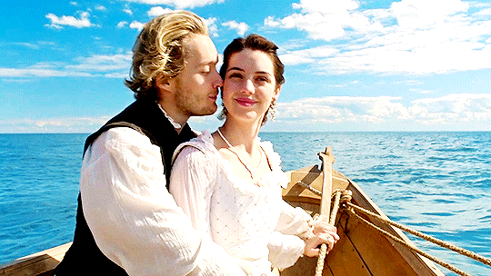 Mary Stuart's rise in Reign, featuring Adelaide Kane and Toby Regbo