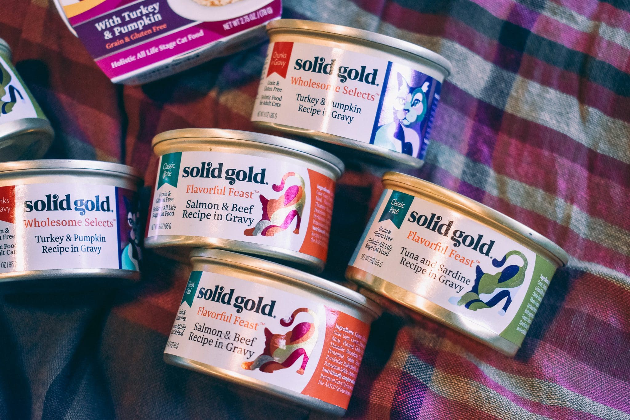 Solid Nutrition with Solid Gold Cat Food Cats & Coffee