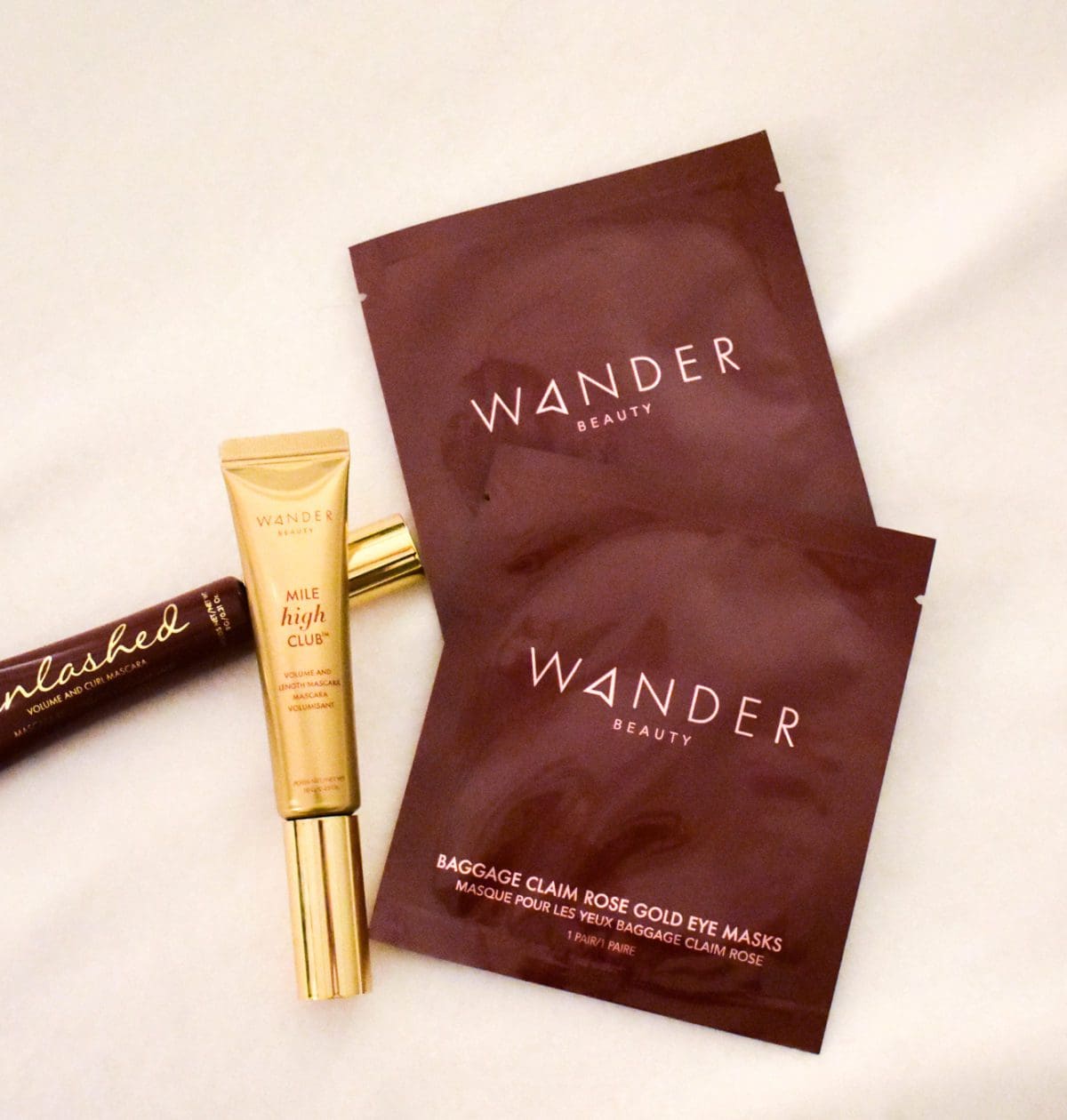 Wander Beauty sent me two mascaras to try out -- the Mile High Club Volume and Length Mascara and the Unlashed Volume and Curl Mascara. These clean beauty formulas give you beautifully defined eyes while nourishing the lashes themselves. Read my full review of the products here!