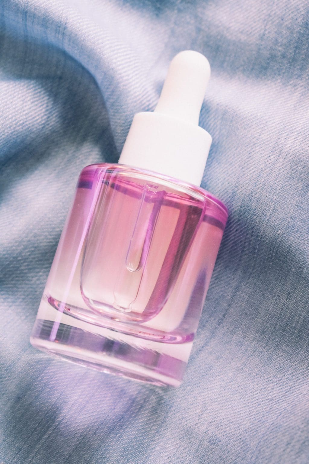 Herbivore Botanical’s Prism Exfoliating Glow Serum Cats & Coffee Beauty