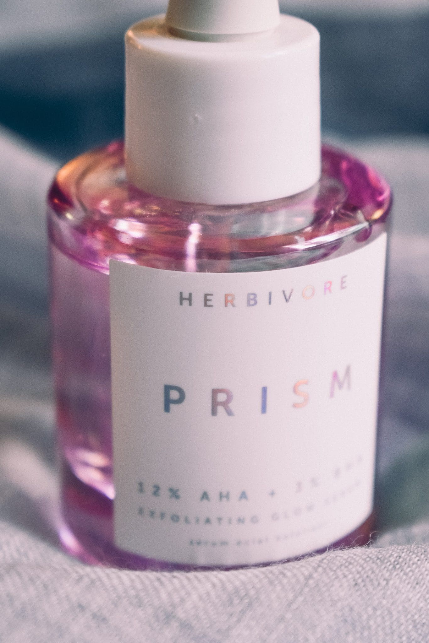 Herbivore Botanical’s Prism Exfoliating Glow Serum Cats & Coffee Beauty