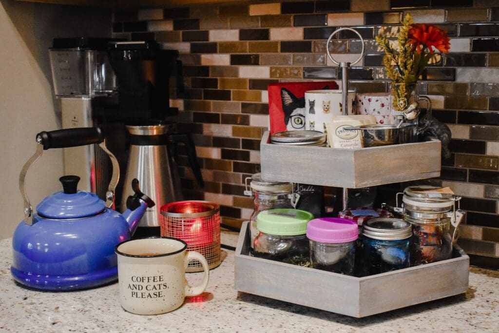 Making a Tea Station with Gourmet Basics by Mikasa