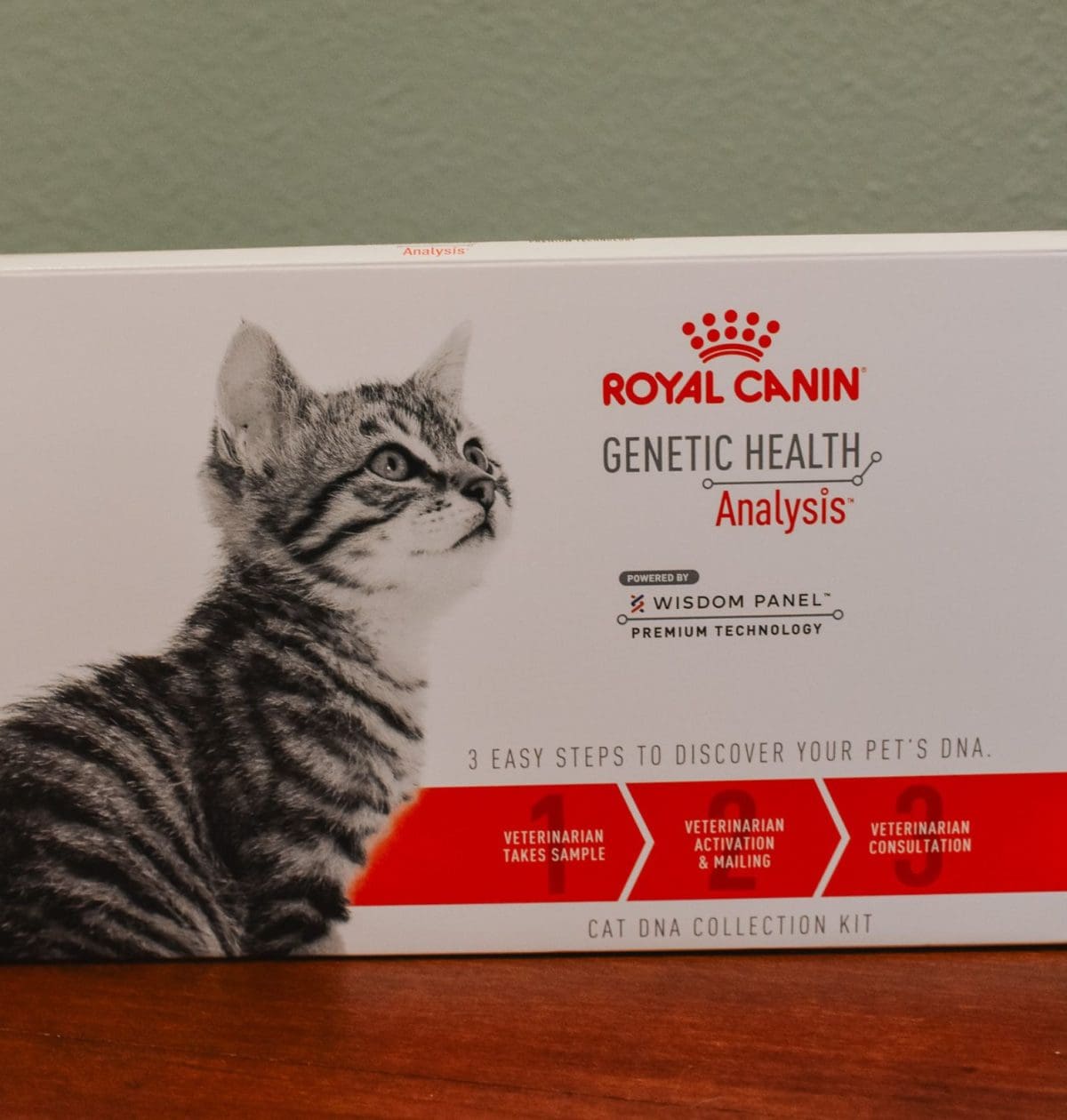 Royal Canin’s Genetic Health Analysis Kit for Cats